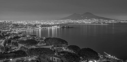 Neapel - Golf von Neapel bei Nacht - Schwarz und Weiß