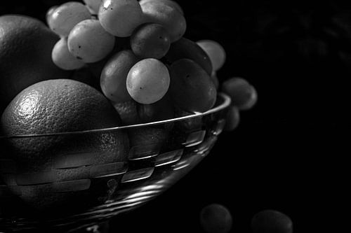 Eine Schale mit Obst