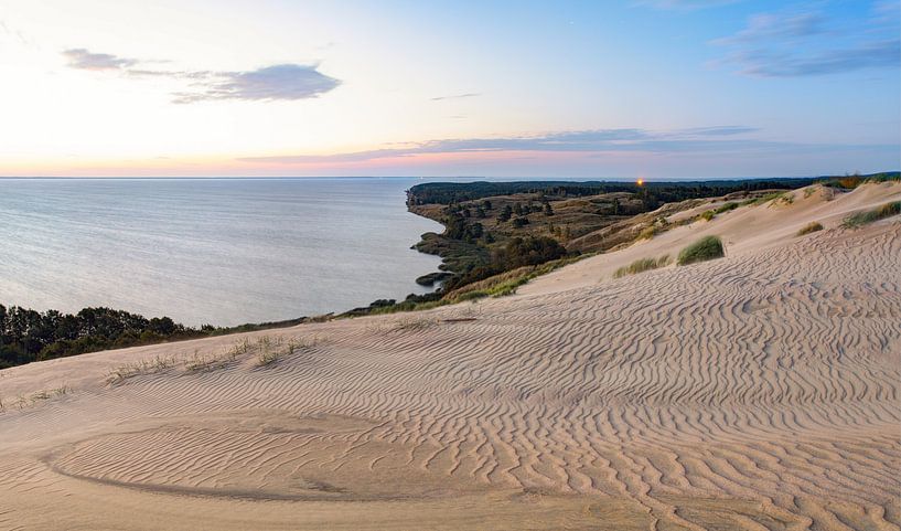Grijze duinen in de herfst. Curonian Spit, Litouwen van Yevgen Belich