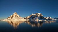 Lemaire Channel Antarctica by Hillebrand Breuker thumbnail