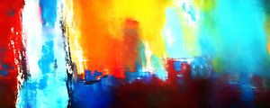 Farben des Sonnenuntergangs in der Stadt
