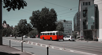 A bus through the traffic