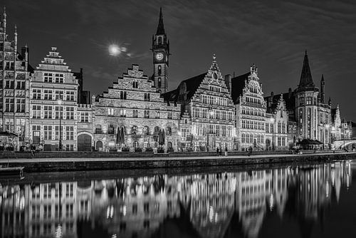 Full moon over Ghent's Graslei (black and white)