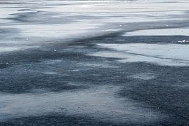On flat ice by Ellen Middelkoop