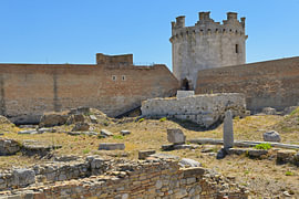 Festungsturm der Burg von Lucera von Tomherkules