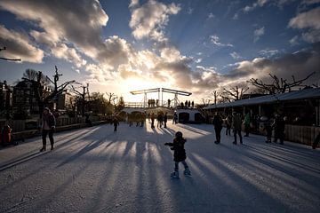 Skating at Museumplein, Amsterdam by Frank Wijn