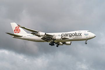 Cargolux Airlines Boeing 747-400 met speciale livery. van Jaap van den Berg