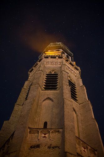 Lange Jan onder een sterrenhemel in Middelburg
