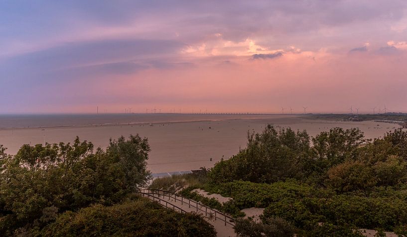 Coloured sky with the Oosterscheldekering 2 by Percy's fotografie