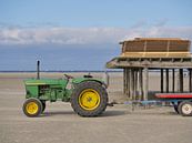 Tracteur sur la plage par Robin Jongerden Aperçu