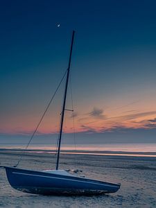 Segelboot bei Sonnenuntergang von Patrick Herzberg
