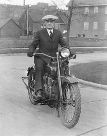 Walter Harley Davidson sur harley davidson