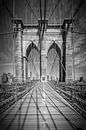 NEW YORK CITY, Brooklyn Bridge | zwart-wit  van Melanie Viola thumbnail
