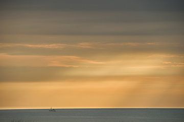 Colourful evening , over the North Sea... by Rudi Everaert