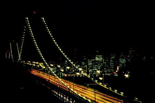 Bay Bridge bij nacht