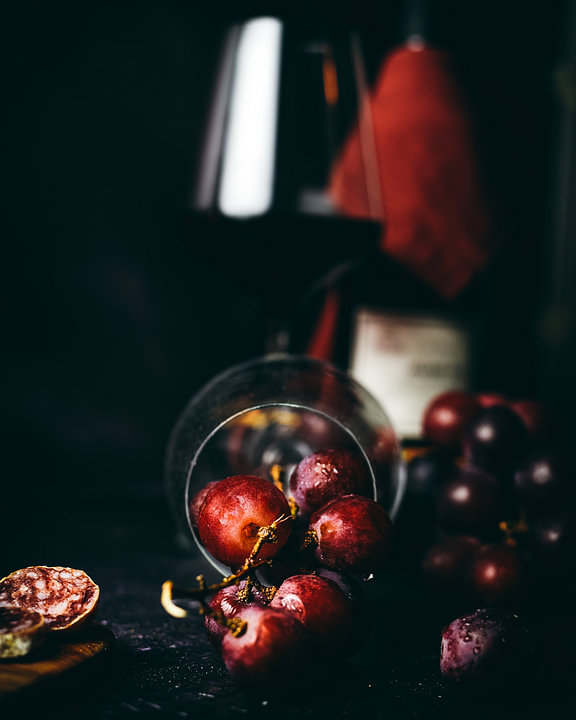 Wein aus der Nähe von <span class="secondary-font">Daisy de Fretes</span>