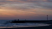 Kustlijn na zonsondergang, Westkapelle, Nederland