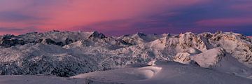 Alpen in Berchtesgaden bij zonsopgang van Dieter Meyrl