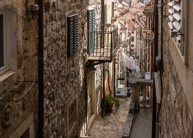 Allee mit Treppe in Dubrovnik von Daan Kloeg