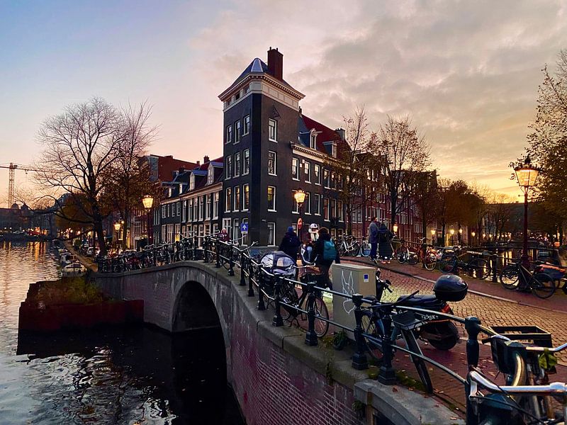 Amsterdam Prinsengracht. Winterlicher Sonnenuntergang von Marianna Pobedimova