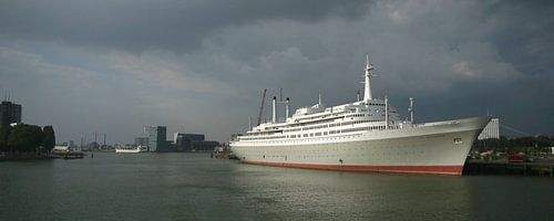 Panorama van de SS Rotterdam