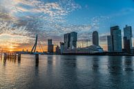 Zonsopgang bij de skyline of Rotterdam van olaf groeneweg thumbnail