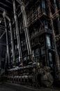 Buizen in een verlaten electriciteitcentrale  van Eus Driessen thumbnail