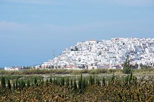 typisch spaans dorp in de buurt van Malaga