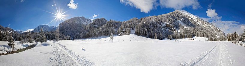 Ein Winterpanorama im schönen Pongau von Christa Kramer