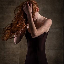 Porträt eines rothaarigen Modells von Caroline Martinot