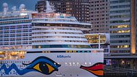 Cruise ship AIDAperla Rotterdam van 24 liquidmedia thumbnail