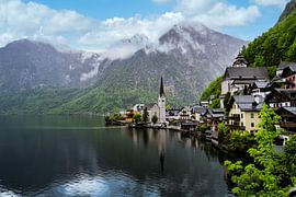 A view of Hallstatt in Austria by Andreas Völkel