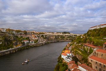 Brug over de Douro van Sander Hekkema