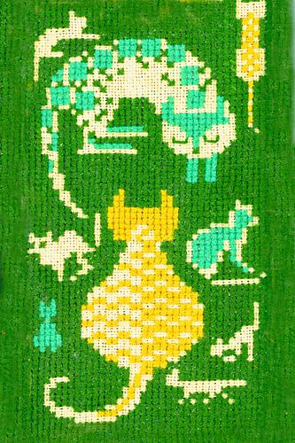 Chats dans l'herbe