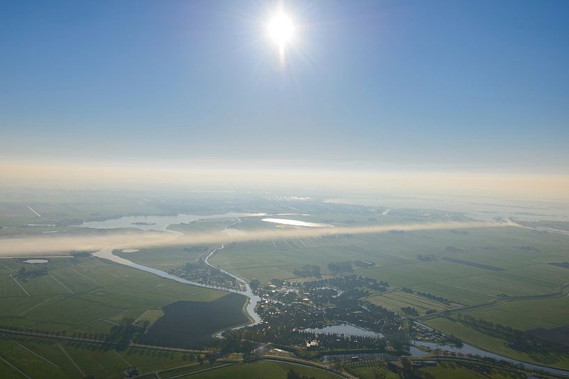 Luchtfoto van het stadje Blokzijl in Overijssel tijdens zonsopkomst van Sjoerd van der Wal Fotografie