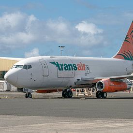 Transair Boeing 737-200 Frachtflugzeug. von Jaap van den Berg