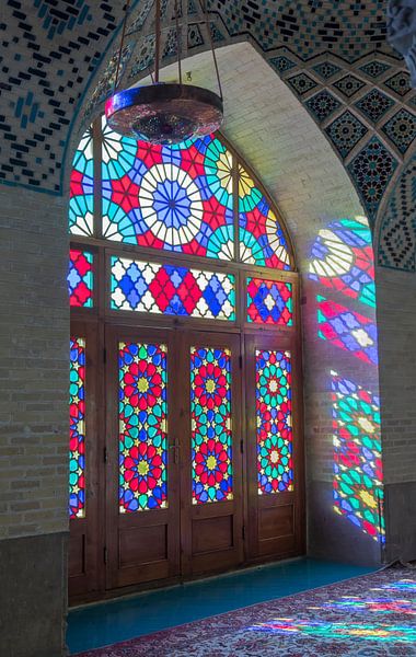 Iran: Nasir al Molkmoskee (Shiraz) by Maarten Verhees
