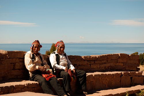 Twee mannen in de zon