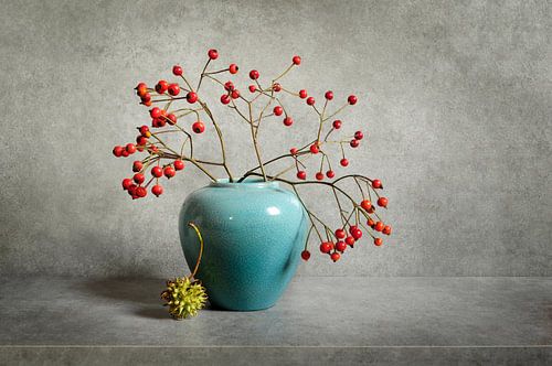 Stilleben mit roten Beeren