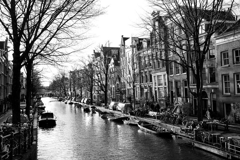 Amsterdamer Grachten schwarz-weiß von Bianca ter Riet