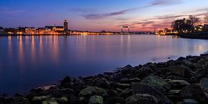 Dordrecht Skyline bij zonsondergang vanuit Zwijndrecht van Tux Photography