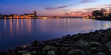 Dordrecht Skyline bij zonsondergang vanuit Zwijndrecht