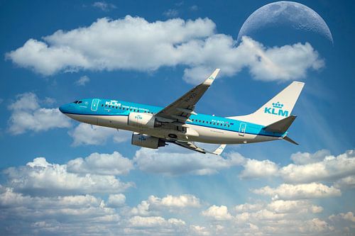 Een KLM Boeing 737-700, KL2020,  registratienummer PH BGO,  genaamd Paradijsvogel.
