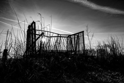 Landschaft mit Gestell
