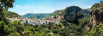 Panorama Chulilla in Spanje van Dieter Walther