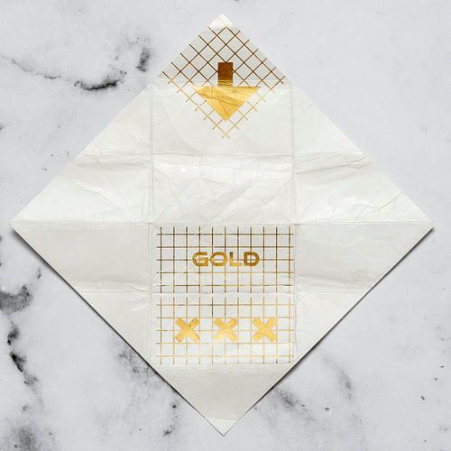 Zwergpfosten Gold auf Marmor