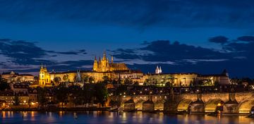 Prague - Charles Bridge and the Prague Castle von Jack Koning