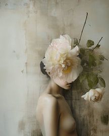 Porträt mit Blumen im Wabi-Sabi-Stil von Carla Van Iersel