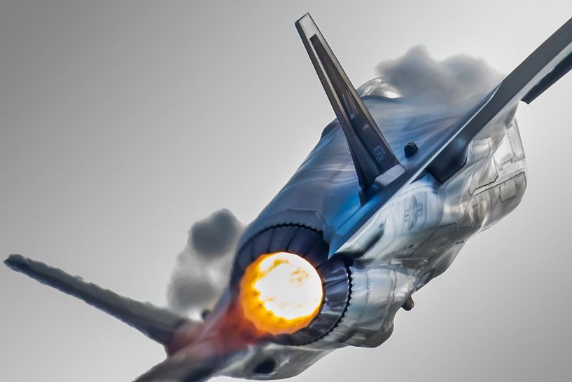 Lightning II ignited van Nildo Scoop