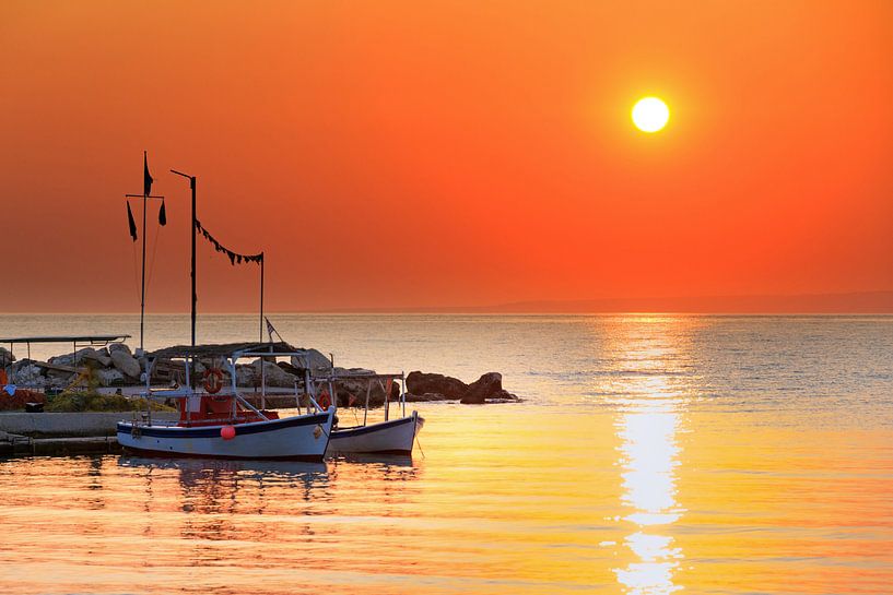 Zonsopkomst Zakynthos haven van Dennis van de Water